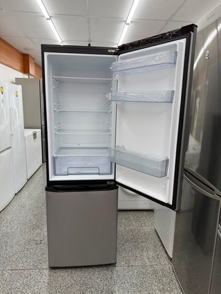 Nevera Hakim Nueva fria con heilo