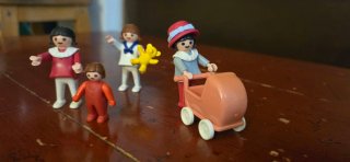 Lote Muñecas Niñas Playmobil con Cochecito y Oso