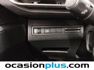 Peugeot 3008 PureTech 130 S&S Active Pack 96 kW (130 CV)