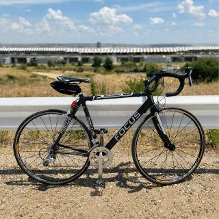 Bicicleta carbono Focus Ultegra