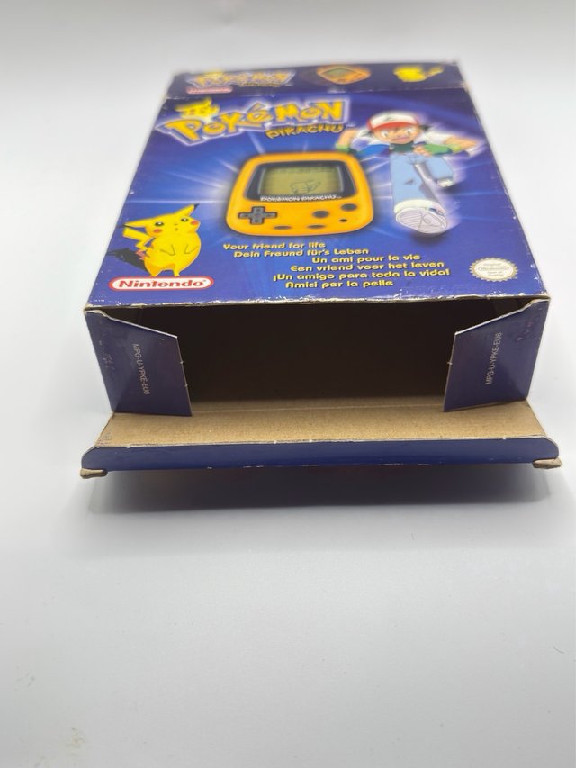 Pokemon Pikachu Tamagotchi Nintendo