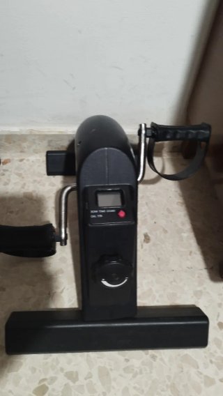 Máquina de pedaleo para ejercicio