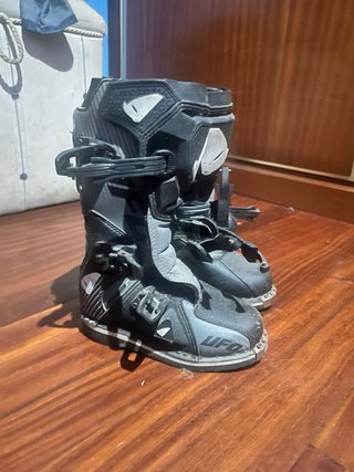 Botas Moto Cross Negras