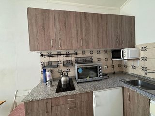 Piso en venta en La Goleta - San Felipe Neri en Málaga