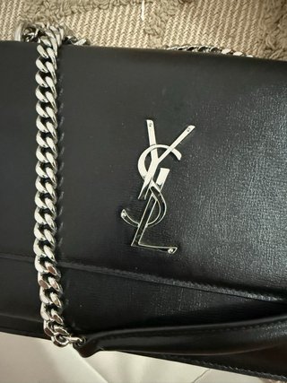 Bolso YSL Yves Saint Laurent Negro piel real.