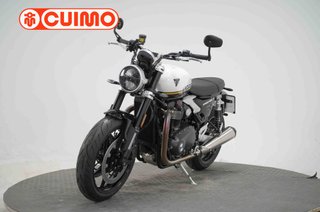 TRIUMPH SPEED TWIN 1200