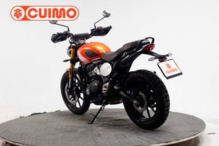 TRIUMPH SCRAMBLER 400 X