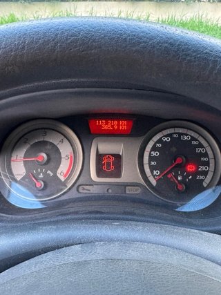 Renault Clio 115 000 km - Primera mano ! AC