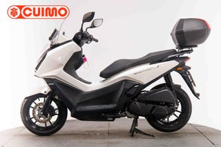 KYMCO SKYTOWN 125