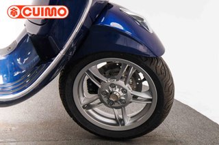 VESPA PRIMAVERA 125