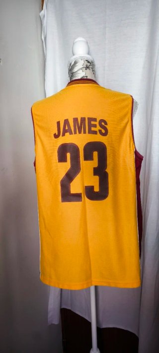 Camiseta Baloncesto Adidas Cleveland 23