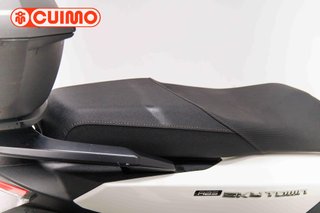 KYMCO SKYTOWN 125