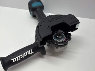 radial makita dga504z