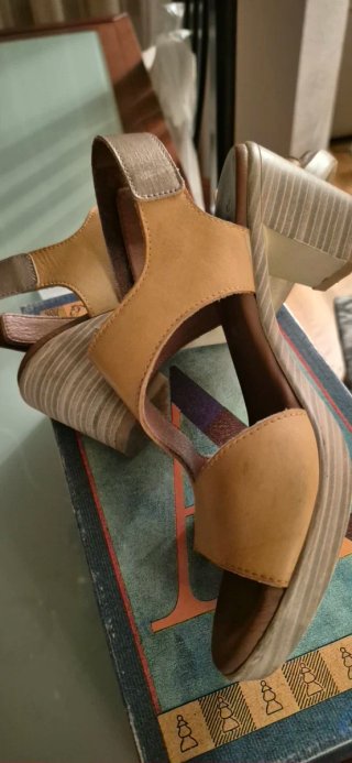 Sandalias Paula Cuero Tostado