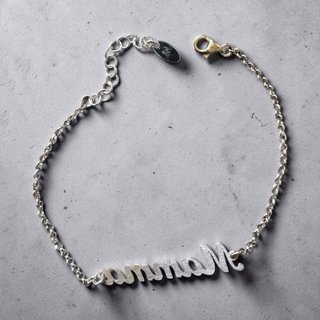 Bracciale con nome Mamma in corsivo