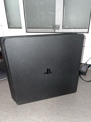 Consola PlayStation 4 Slim Negra