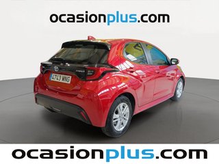Toyota Yaris 120H Business Plus 85 kW (116 CV)