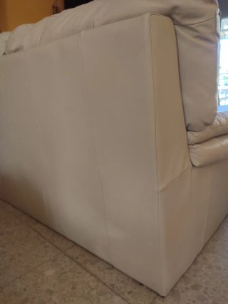 2 SOFÁS DE PIEL EN PERFECTO ESTADO!!