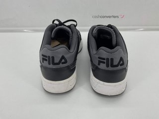 zapatillas fila