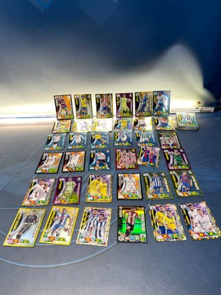 trading cards, 38 Cromos Adrenalyn 2016-2017