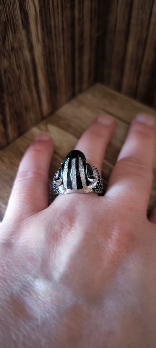 Anillo Pantera Negra con Circonitas