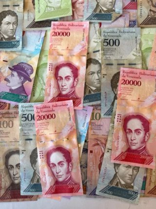 100 Billetes Venezuela. Increíble oferta