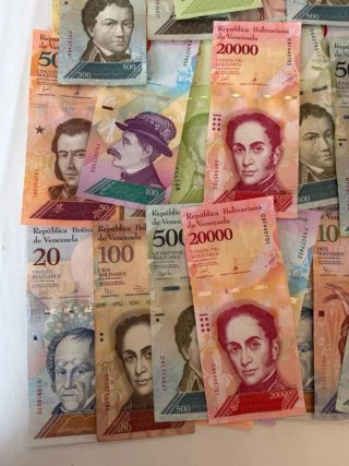 100 Billetes Venezuela. Increíble oferta