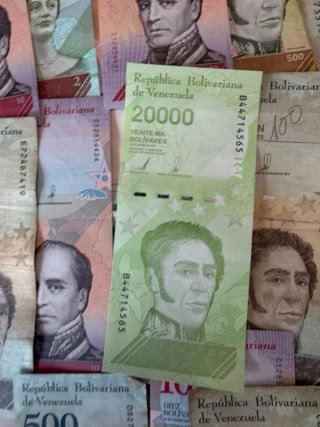 100 Billetes Venezuela. Increíble oferta