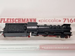 Escala N - Locomotora 038 DB Fleischmann analógica