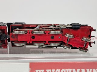 Escala N - Locomotora 038 DB Fleischmann analógica