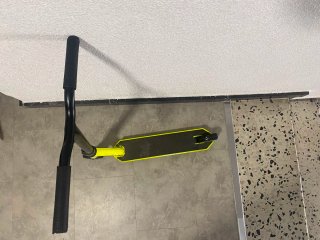Patín scooter Oxelo amarillo
