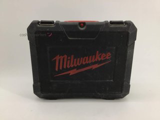 taladro a bateria milwaukee m18 bpd
