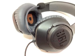 diadema jbl quantum 300