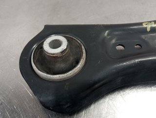 BRAZO SUSPENSION INFERIOR DELANTERO DERECHO SEAT