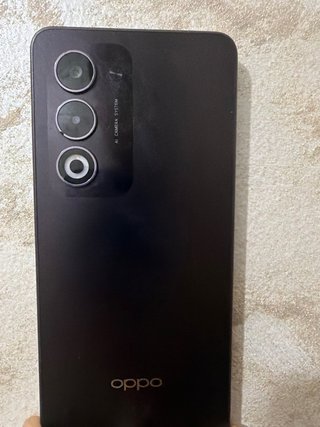 Oppo Negro