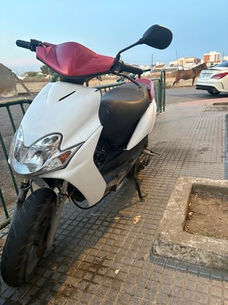 Yamaha Jog rr
