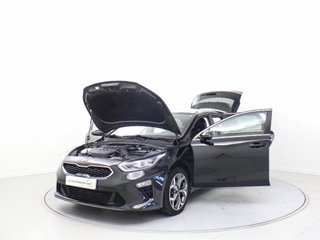 KIA CEED 1.6 MHEV 100KW TECH DCT TOURER 136 5P