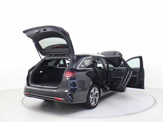 KIA CEED 1.6 MHEV 100KW TECH DCT TOURER 136 5P