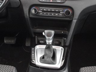 KIA CEED 1.6 MHEV 100KW TECH DCT TOURER 136 5P