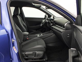 VOLKSWAGEN T-ROC 1.5 ETSI MHEV DSG R-LINE 1ST EDITION 150 5P