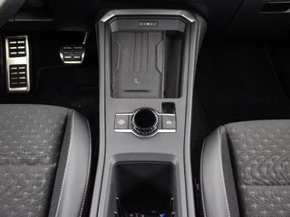 VOLKSWAGEN T-ROC 1.5 ETSI MHEV DSG R-LINE 1ST EDITION 150 5P