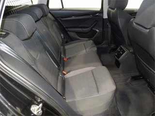 SKODA Octavia 2.0 TDI 85kW (115CV) DSG Ambition
