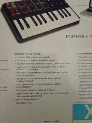Akai MPK Mini mk1 Controller MIDI USB
