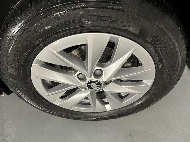 Skoda Fabia 1.0 MPI 80CV Essence