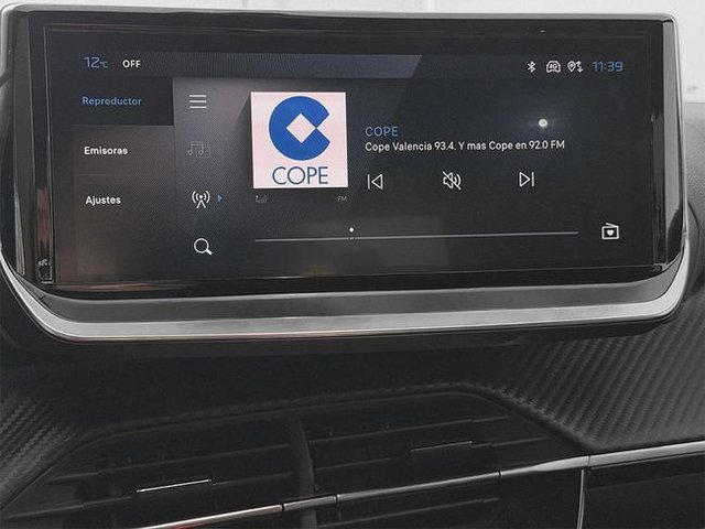 Peugeot 2008 1.2 145CV Allure  Hybrid eDCS6
