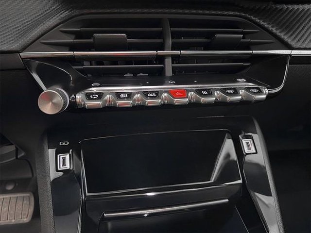 Peugeot 2008 1.2 145CV Allure  Hybrid eDCS6