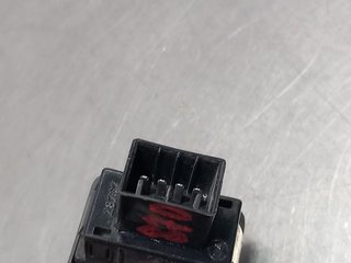 MANDO ELEVALUNAS DELANTERO DERECHO FIAT 500 (150)