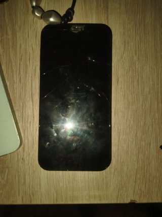 Lote 2 iPhones para piezas