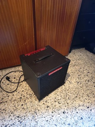 Amplificador Bajo Ibanez P20 Promethean 20W