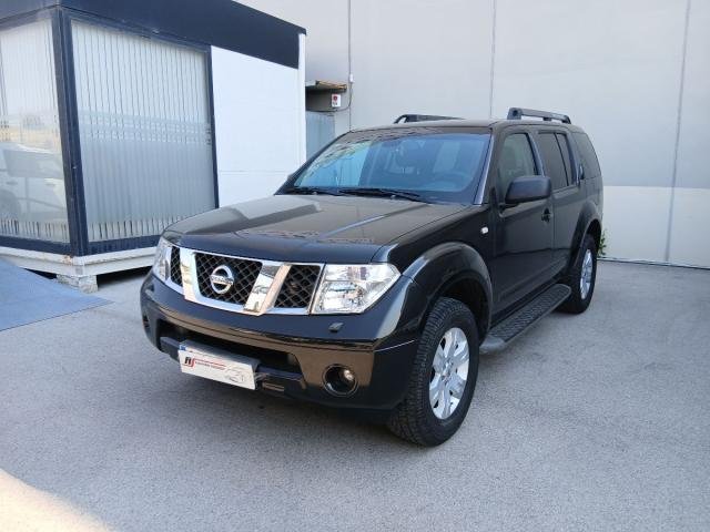 NISSAN Pathfinder 2.5 dCi (171 CV) SE 7 plazas Aut. - foto 1